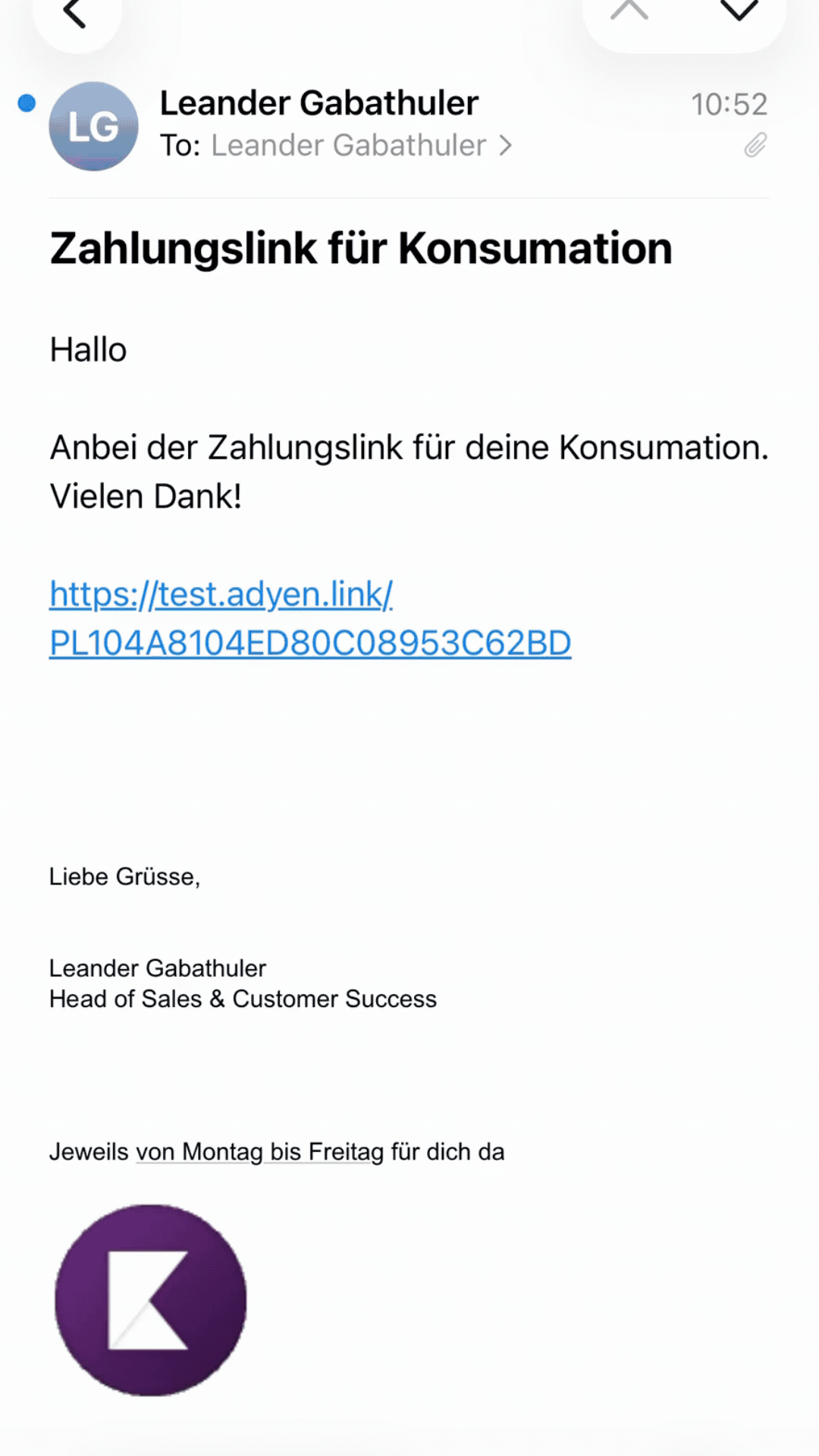 DE-GIF Pay-by-Link Kunde bezahlt on mobile