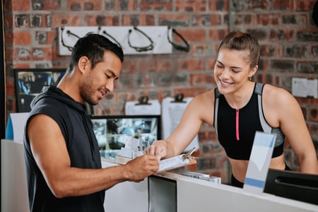 KLARA_Retail_Visual_SportFitness_iStock-1401862284